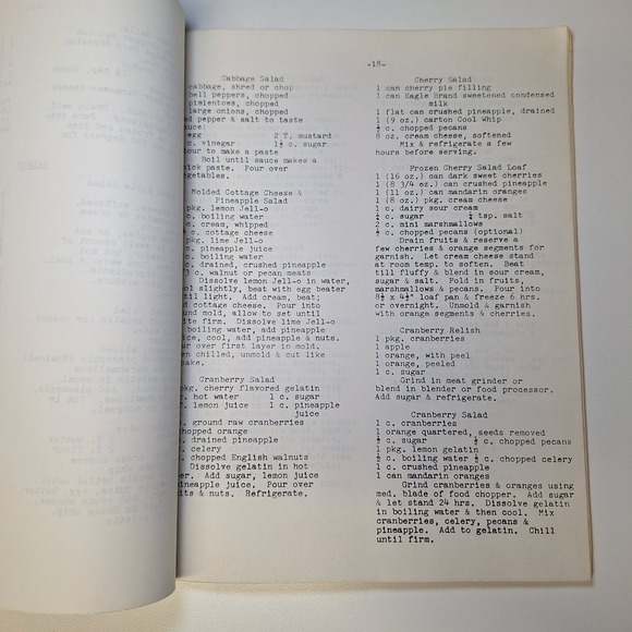 Anniston Area New Friends Club Cookbook "New Friends in the Kitchen" Recipes - Picture 4 of 11